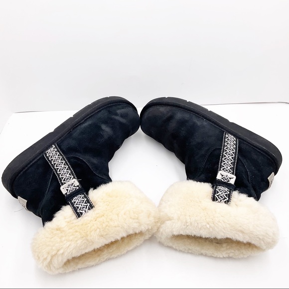 {UGG} Metro Tas Boots - Picture 12 of 16